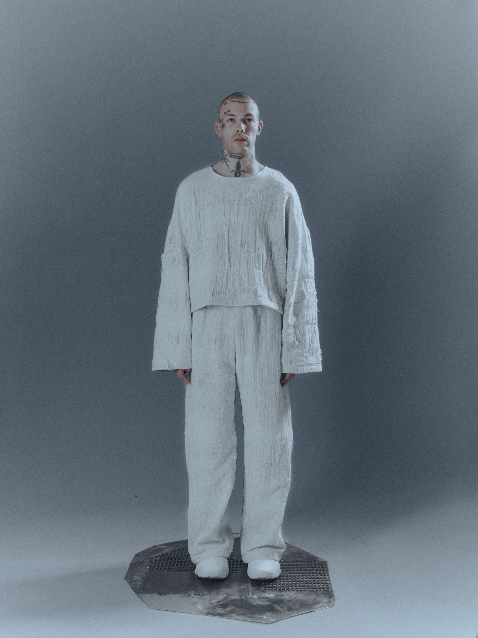 SERENE PLEATS SWEATER