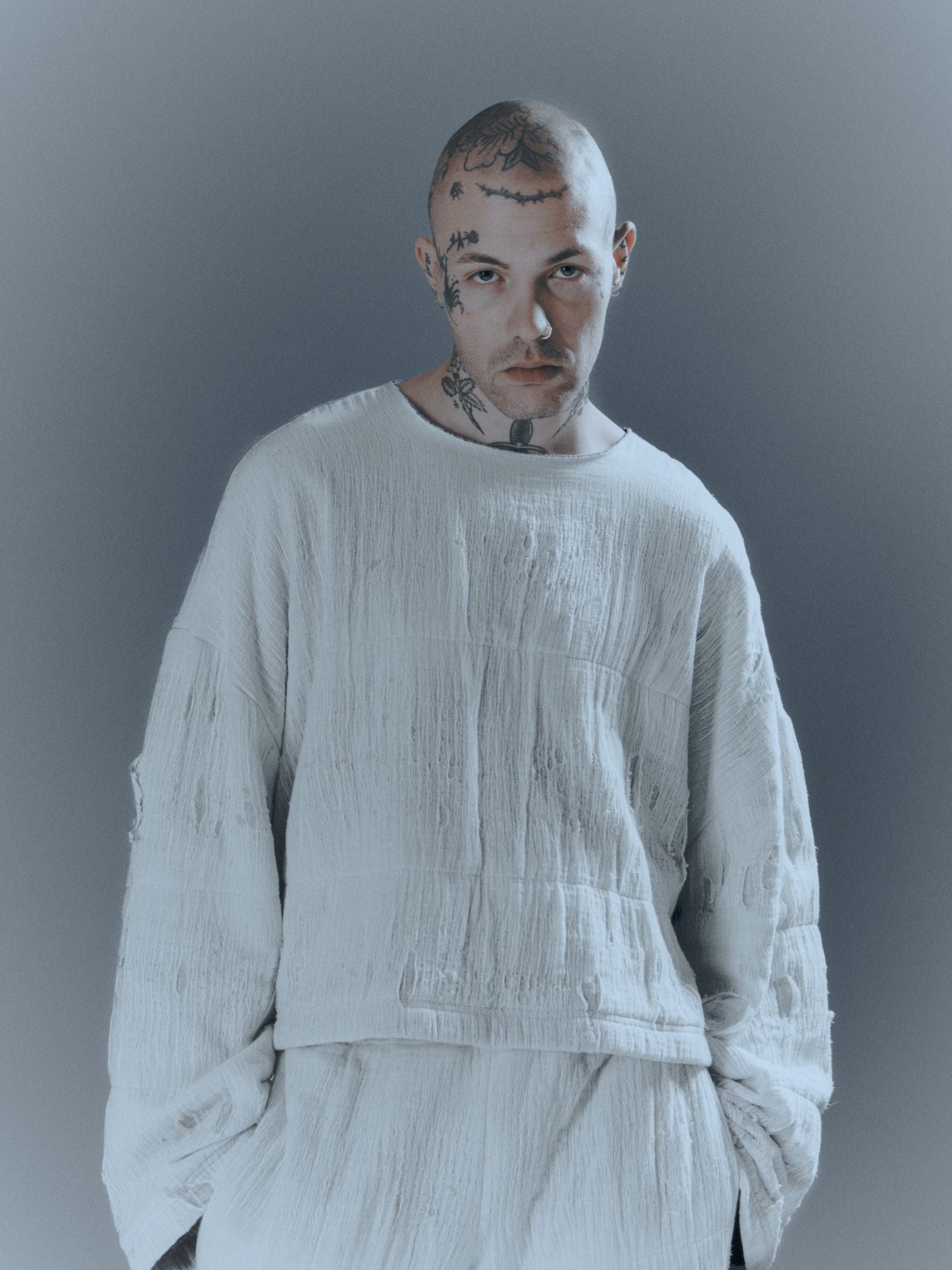 SERENE PLEATS SWEATER