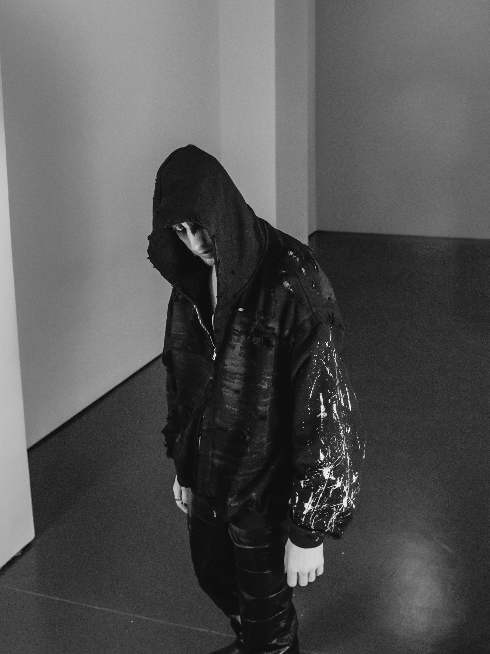 DESTROYED PAINTER ZIPPER