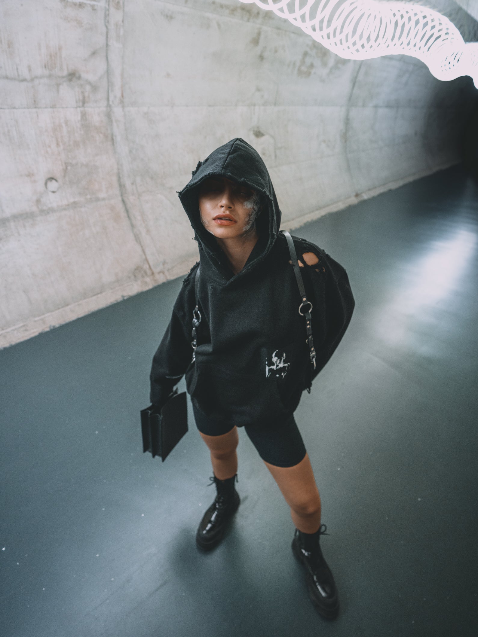GALLERY HOODIE
