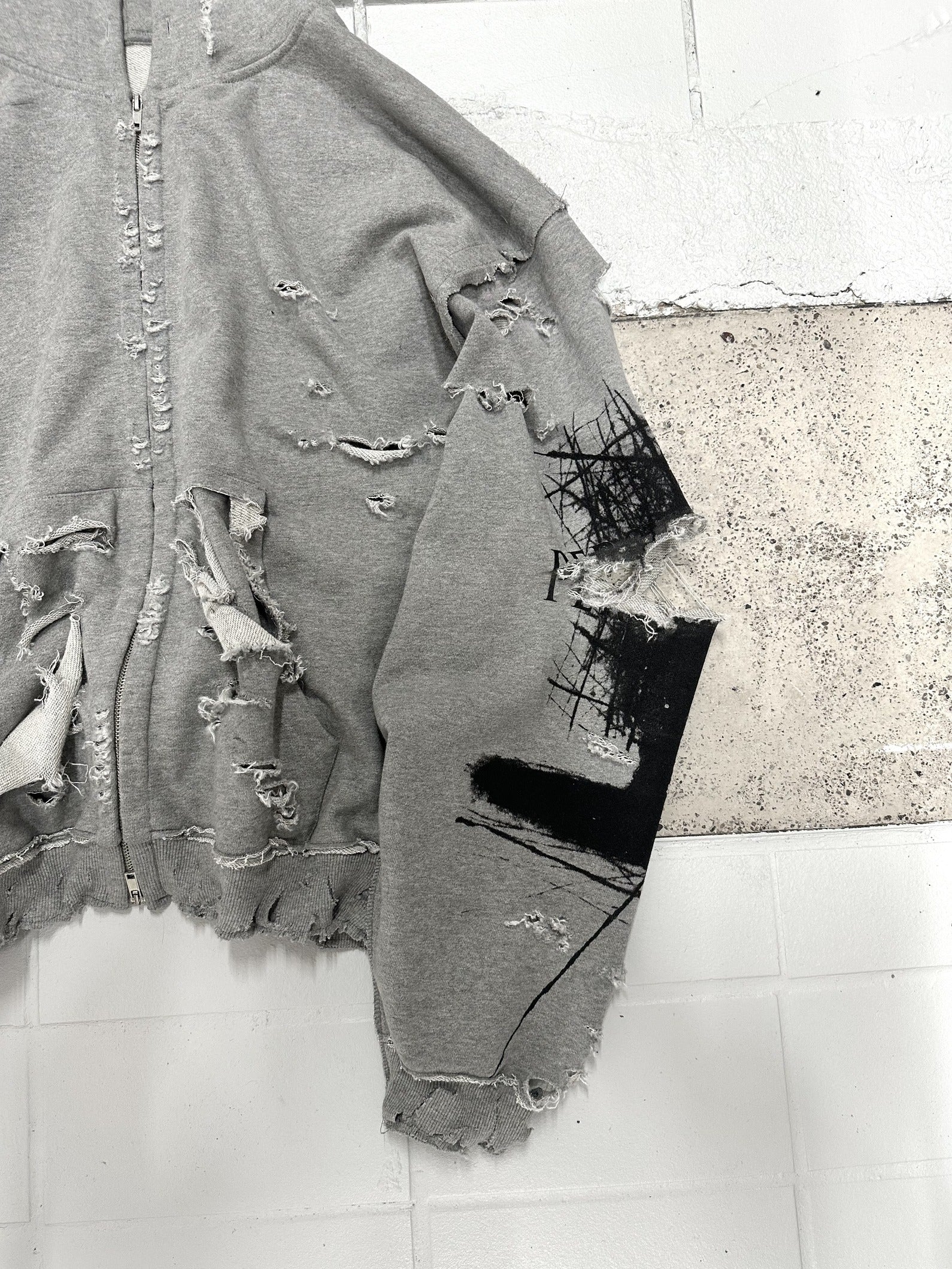 i_023 PERSISTENCE ZIPPER
