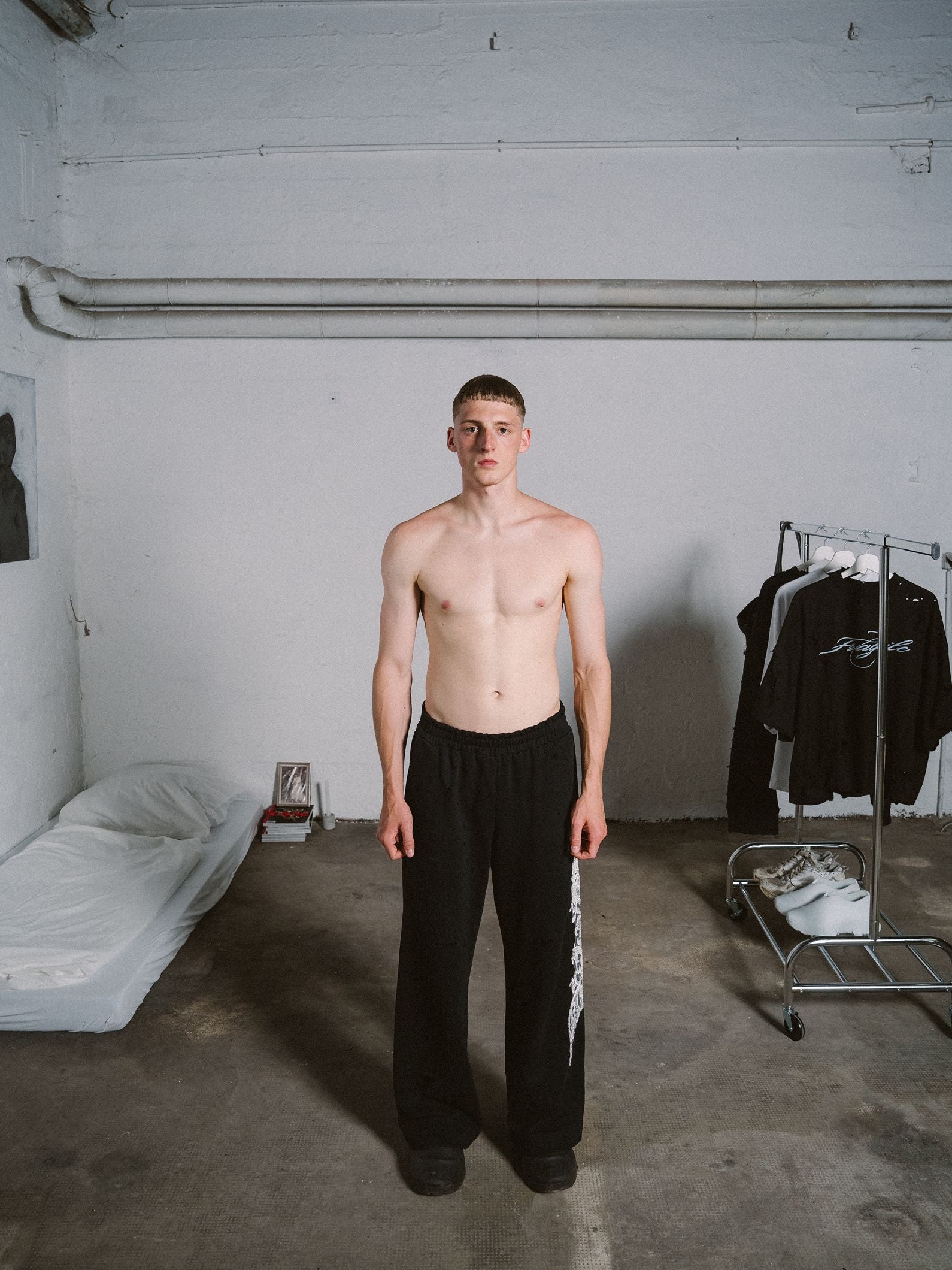 UNTETHERED CREWNECK + ORNAMENTAL JOGGER (BLACK FRIDAY DEAL)