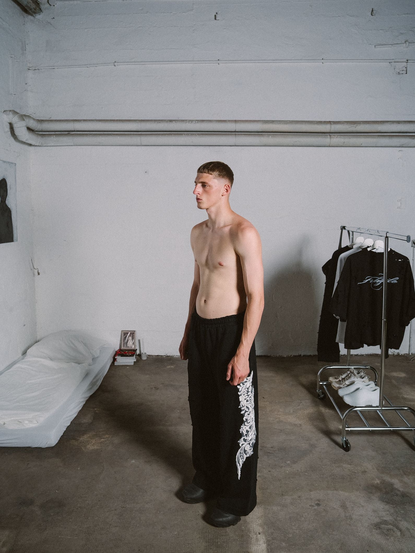 UNTETHERED CREWNECK + ORNAMENTAL JOGGER (BLACK FRIDAY DEAL)