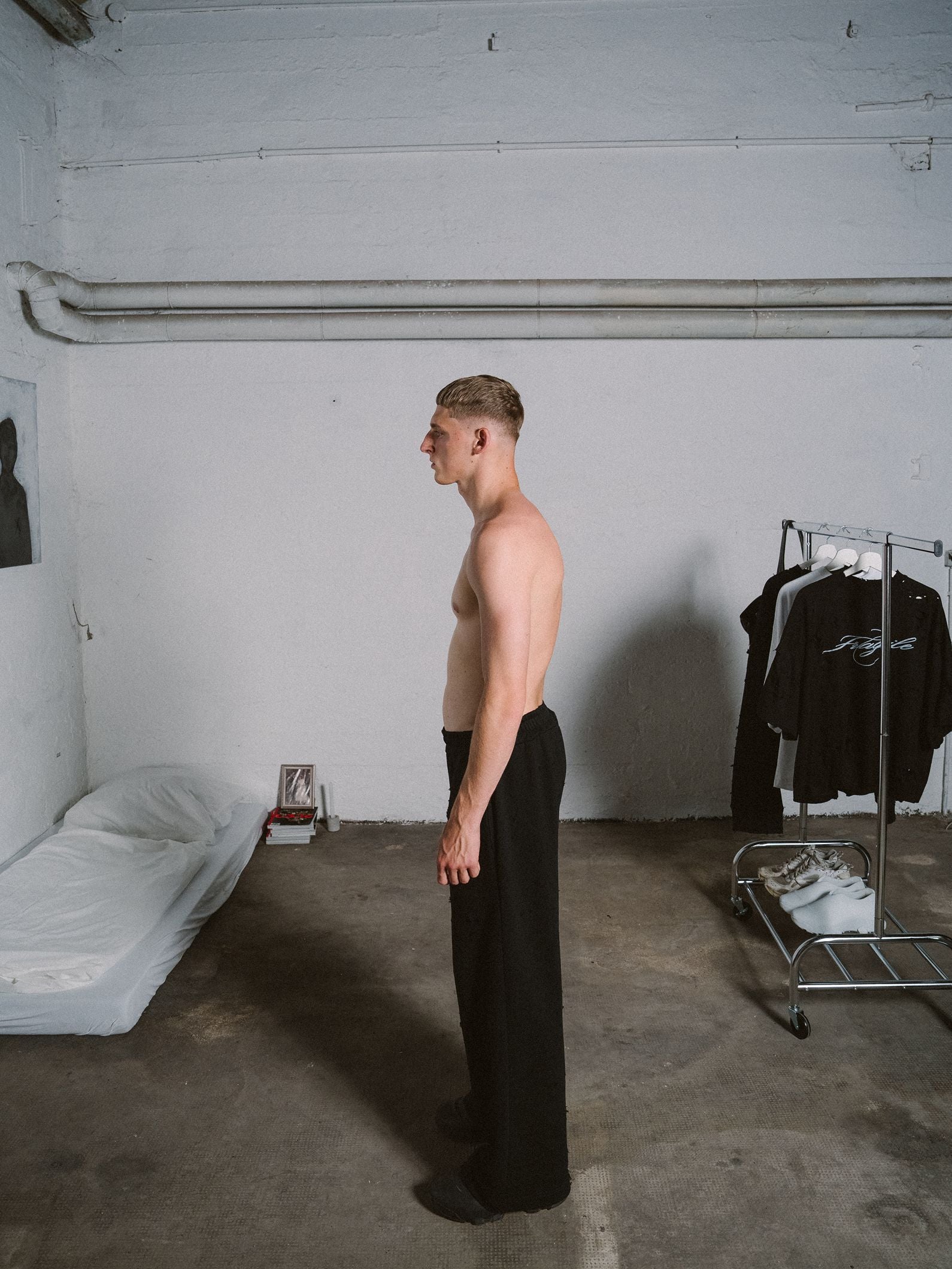 UNTETHERED CREWNECK + SILENT FRAME JOGGER (BLACK FRIDAY DEAL)