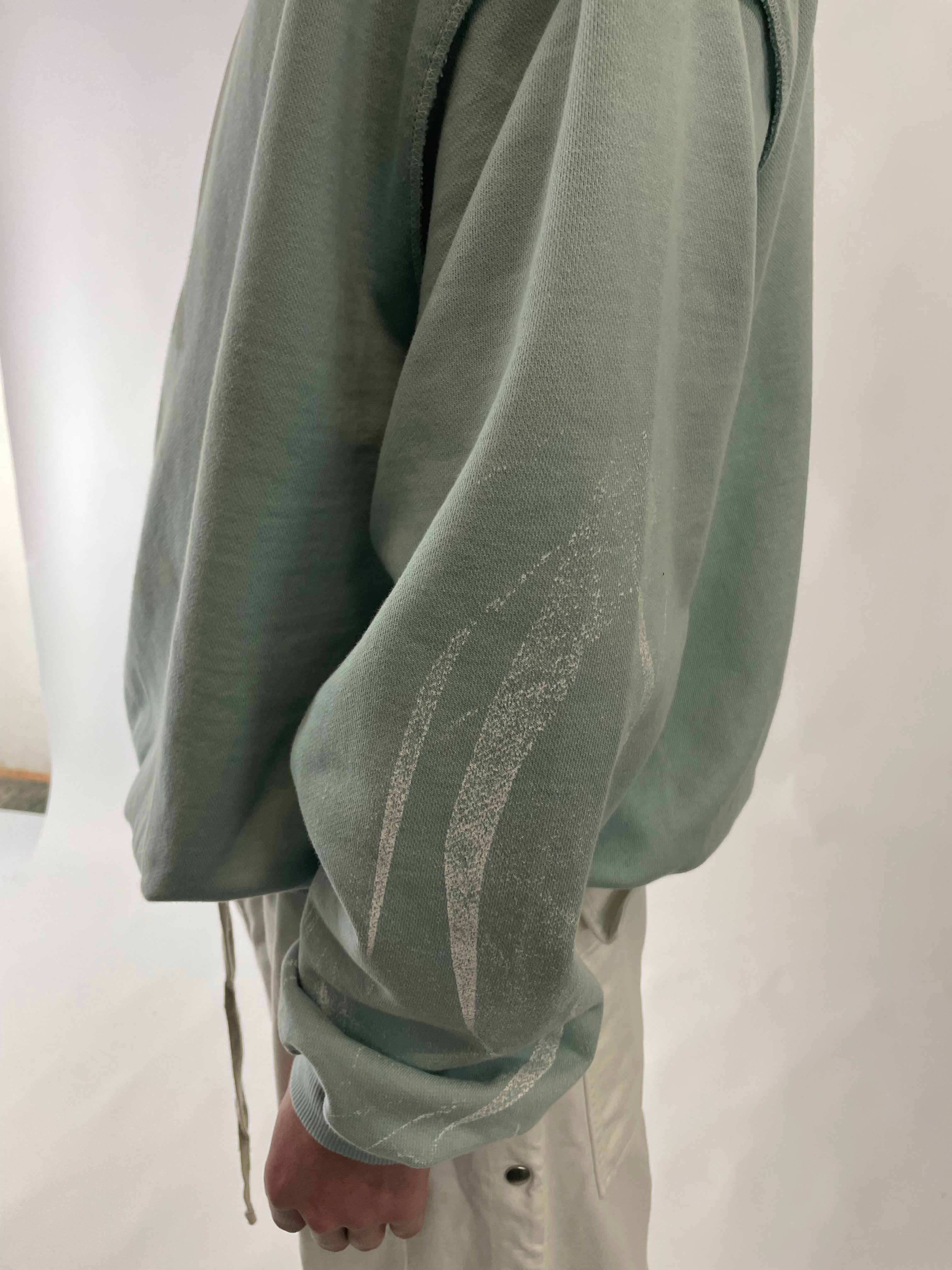 i_009 HOODIE