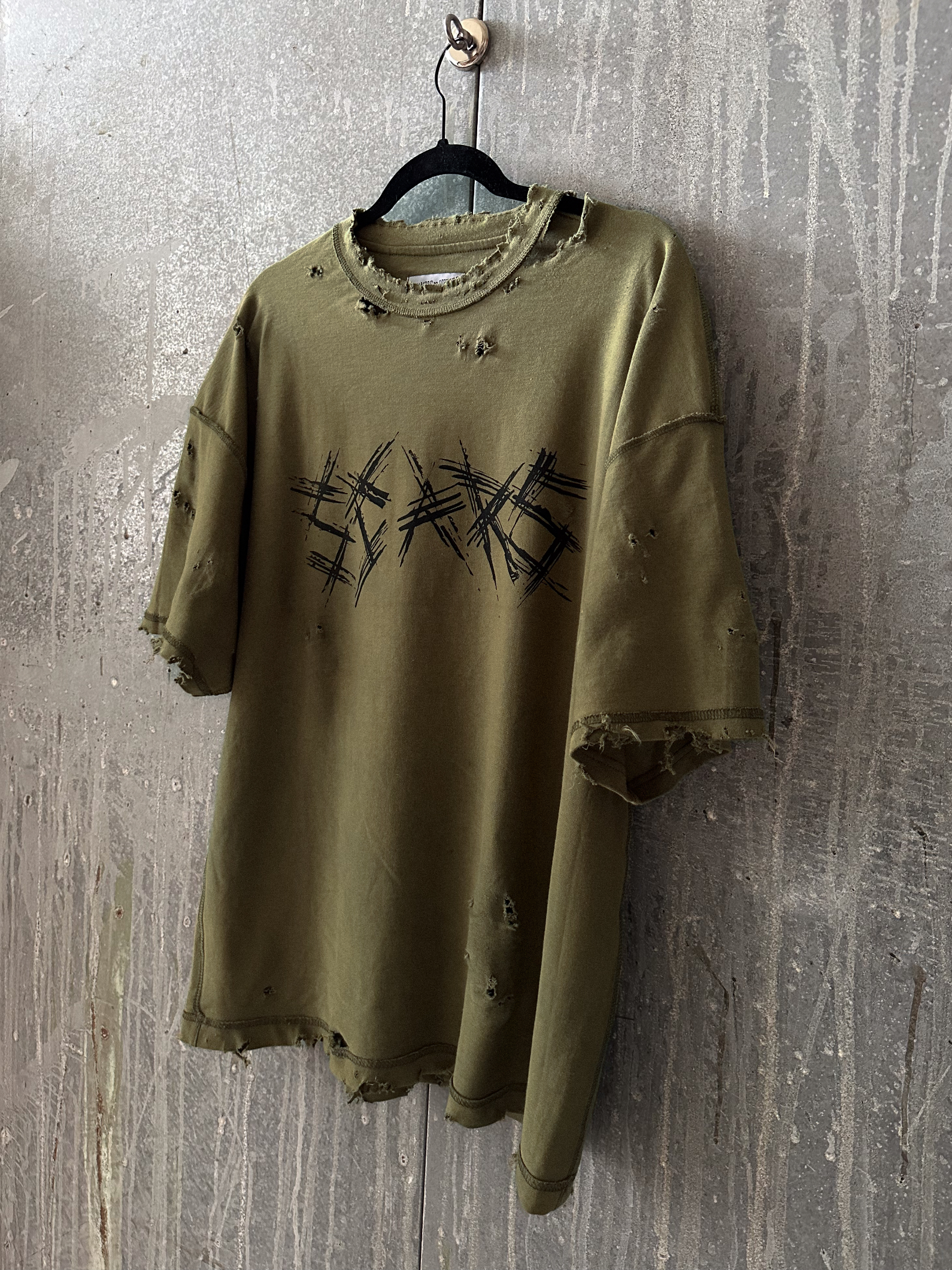 i_019 SCARS TEE