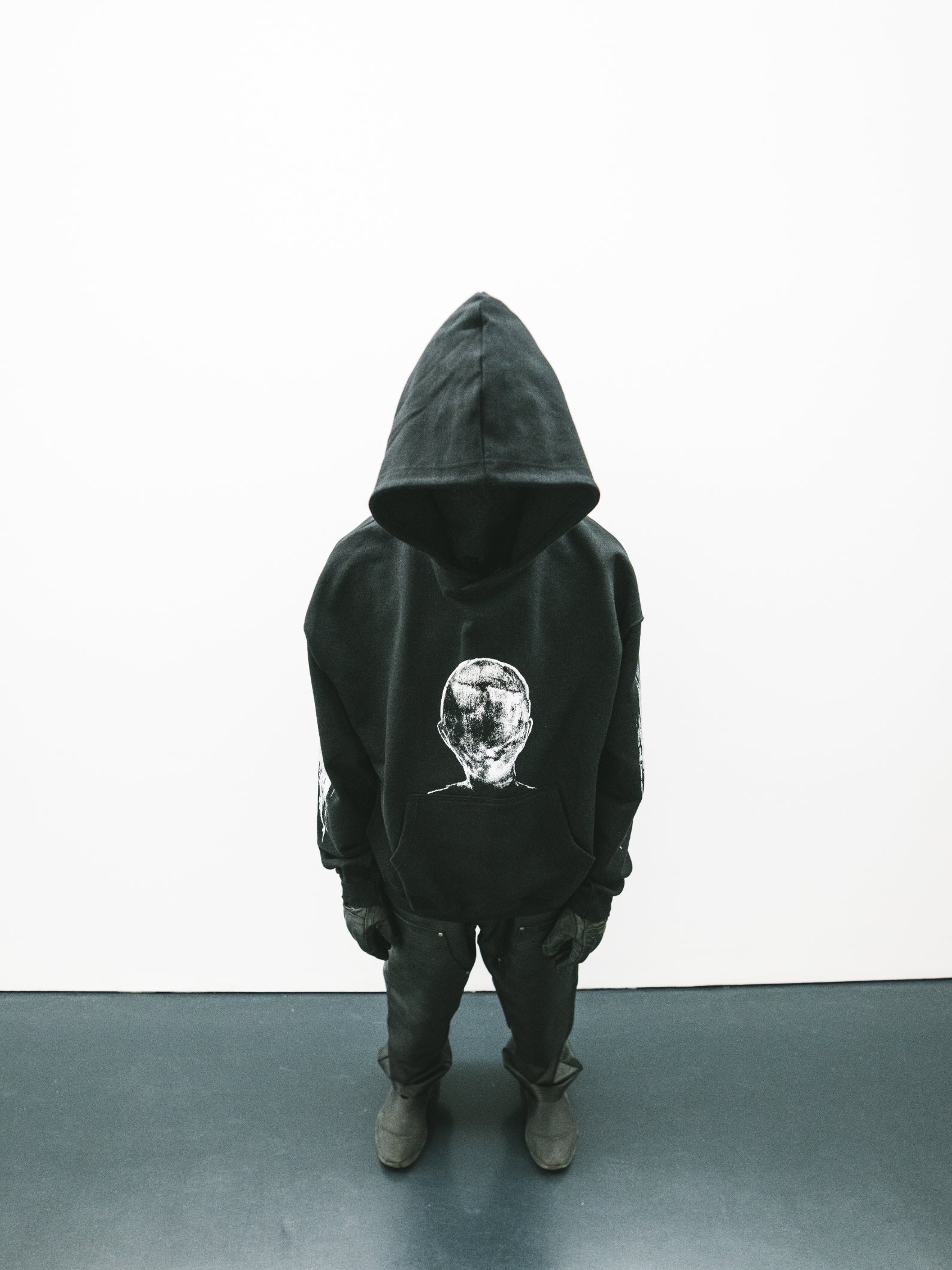 PORTRAIT HOODIE