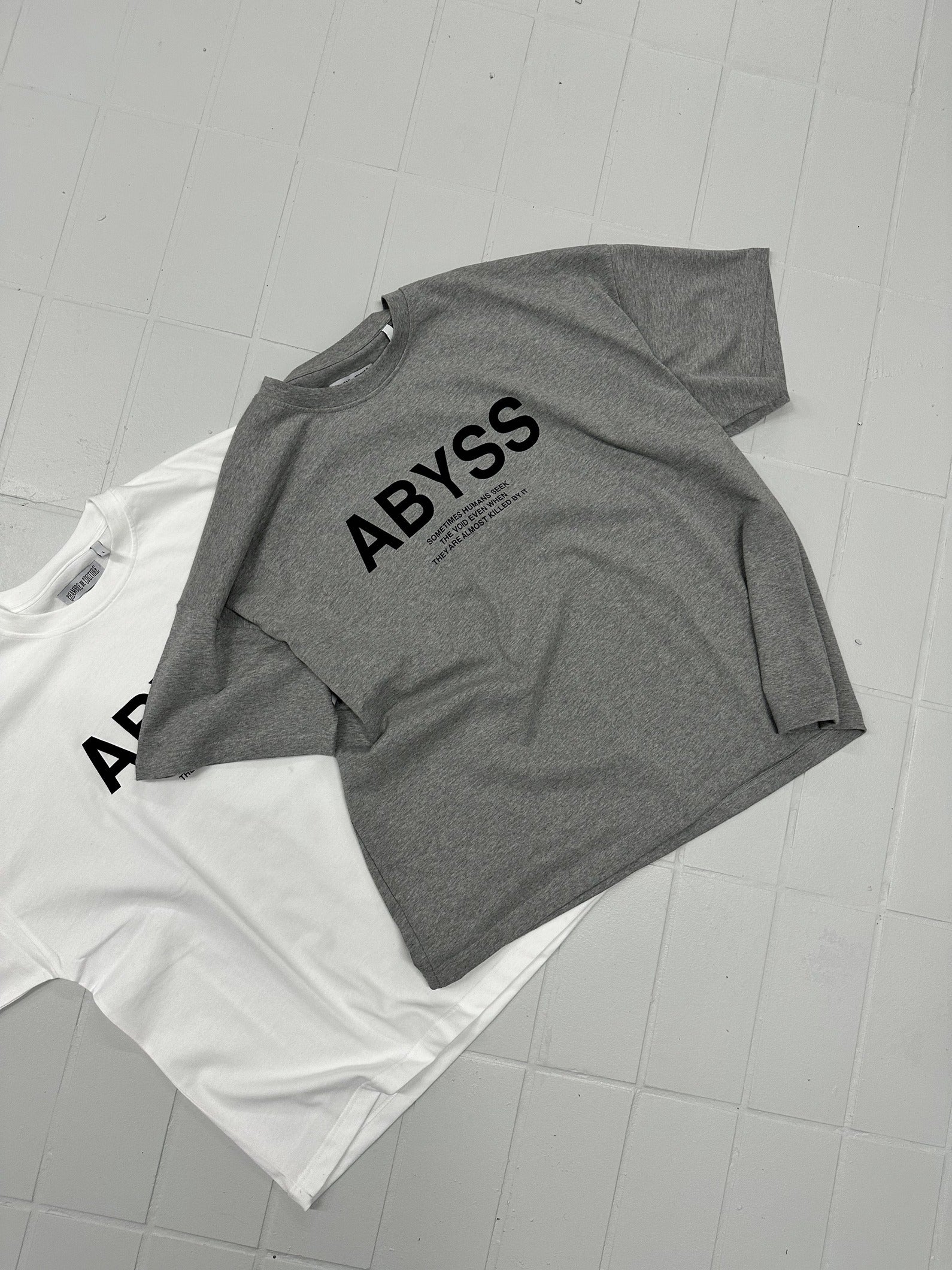 i_024 ABYSS TEE GREY MARL