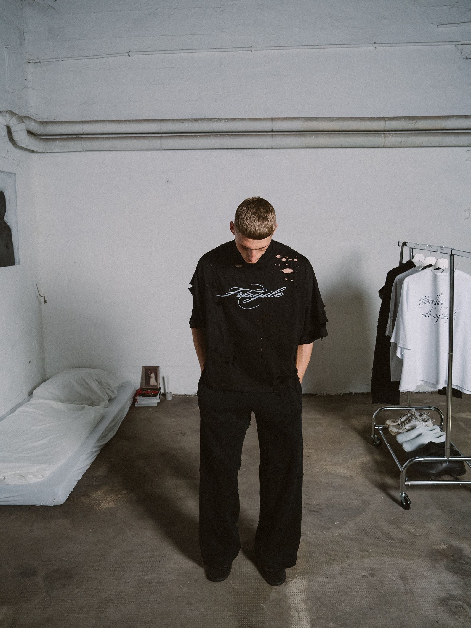 FRAGILE TEE