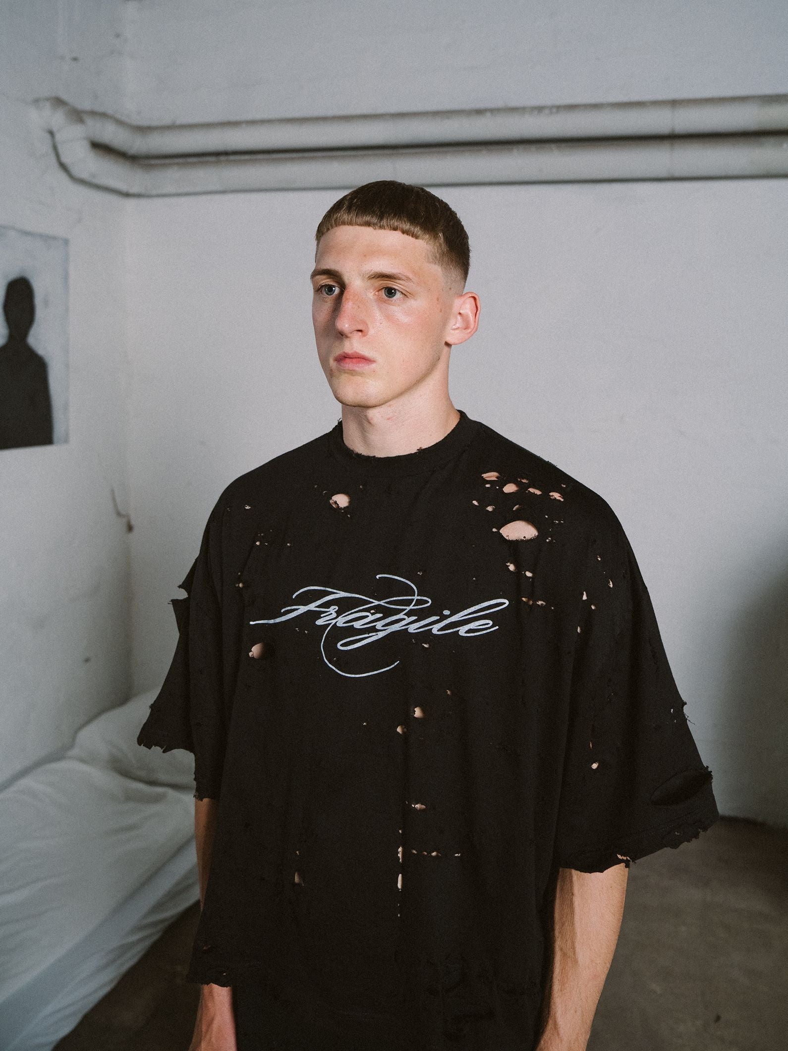 FRAGILE TEE